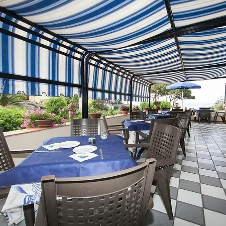 Hotel Da Italo 3*